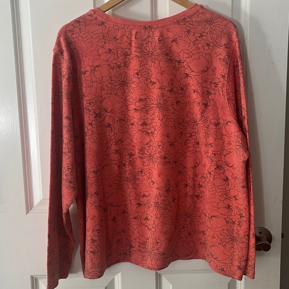 Like New - Fall Coral Floral Thick thermal Long Sleeve Knit Top Sz 3X - Picture 7 of 8